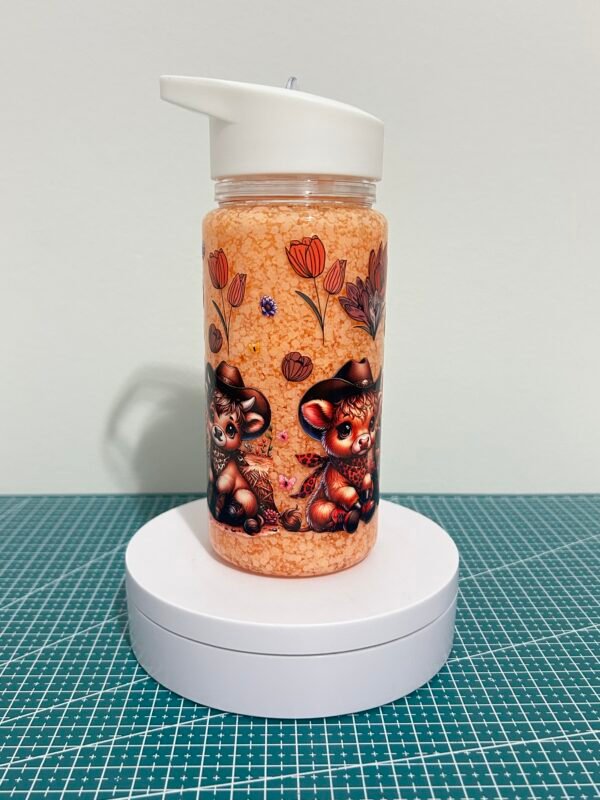 10oz Cute Highland cow Snowglobe bottle - Image 3